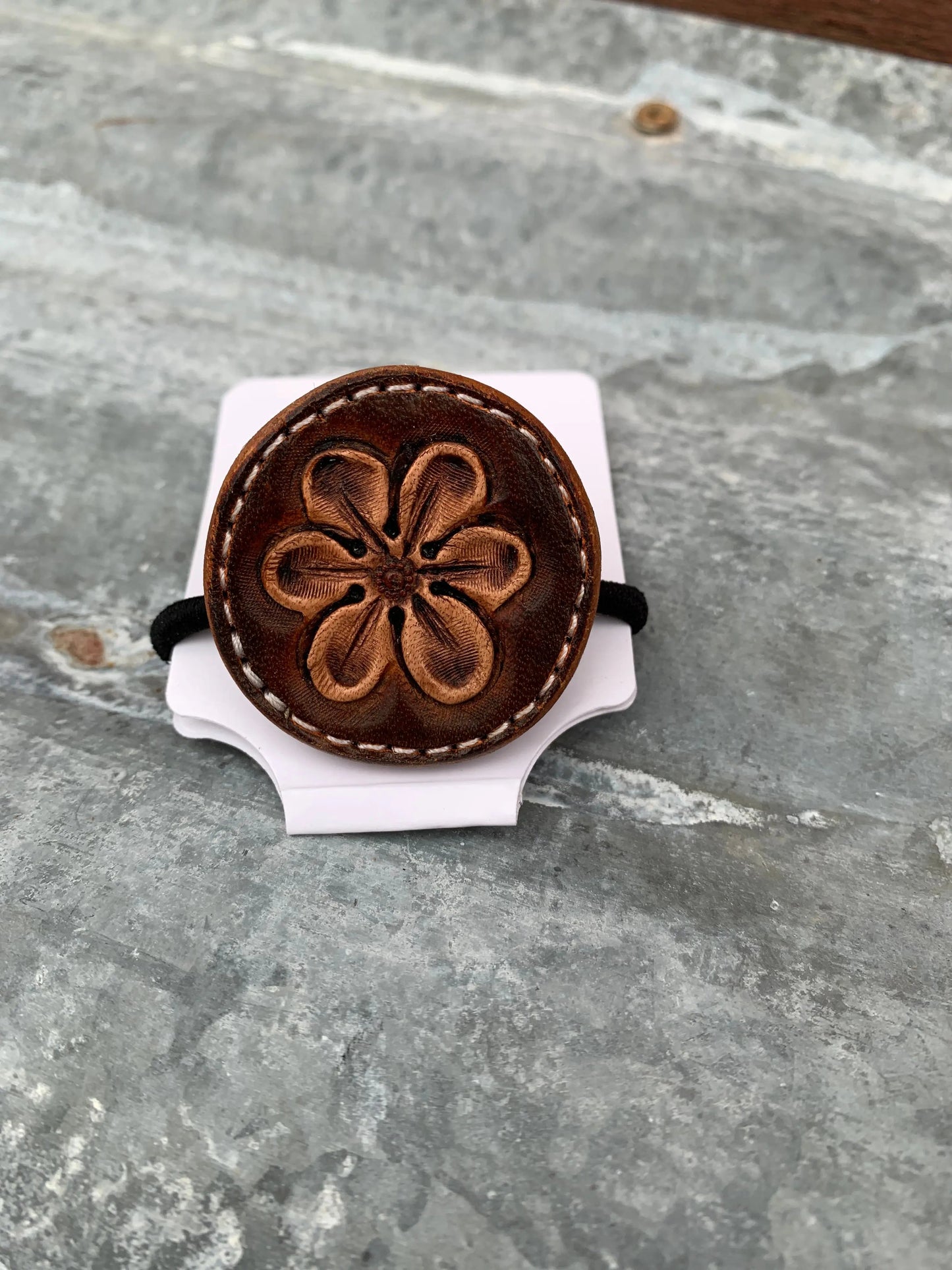 Hand Tooled Leather Hair-Tie with Daisy in Antique Brown The Rodeo Rose